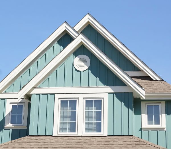 Batten Siding Repair in Lenexa